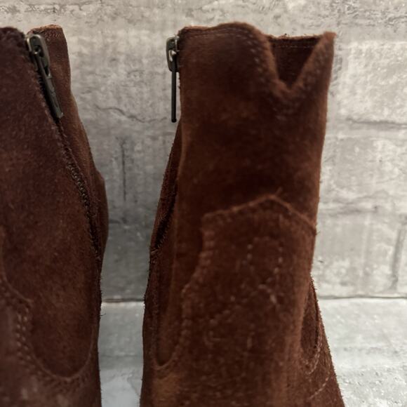 Frye Brown Suede Ankle Boots Cowboy Heeled Pointed Toe Zip Used Women's Size 6.5 - Picture 9 of 16